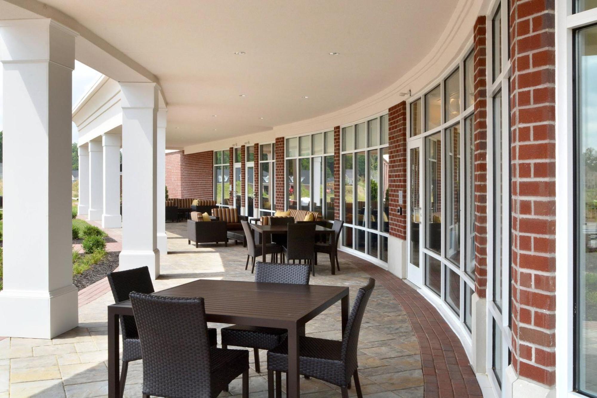 Courtyard By Marriott Youngstown Canfield מראה חיצוני תמונה