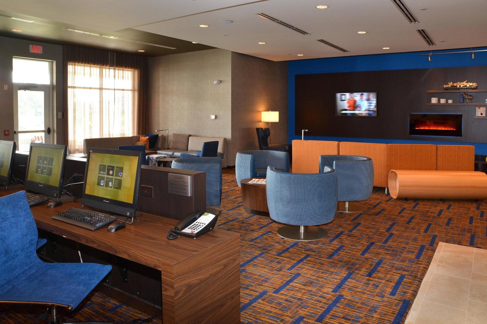 Courtyard By Marriott Youngstown Canfield מראה חיצוני תמונה